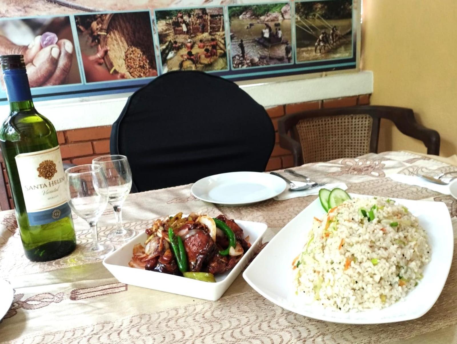 Star Rain Tour Inn Ratnapura Bagian luar foto